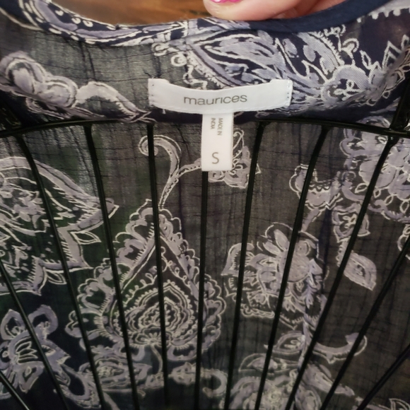 Top - Picture 3 of 3